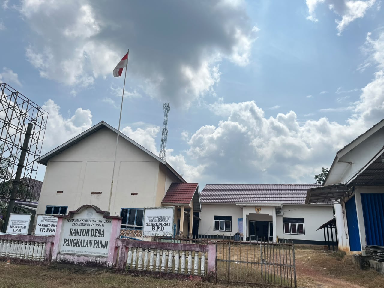 Kantor Desa Pangkalan Panji
